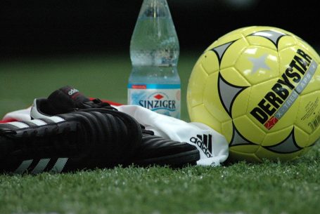 football-4605744_1280