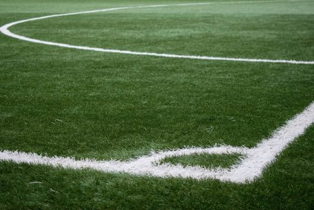 soccer-1859046_1920